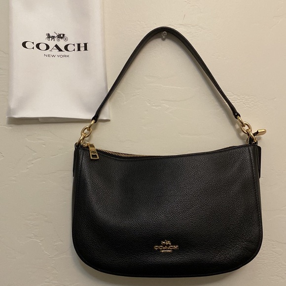 Coach Handbags - Coach Chelsea Pebbled Black Shoulder Purse